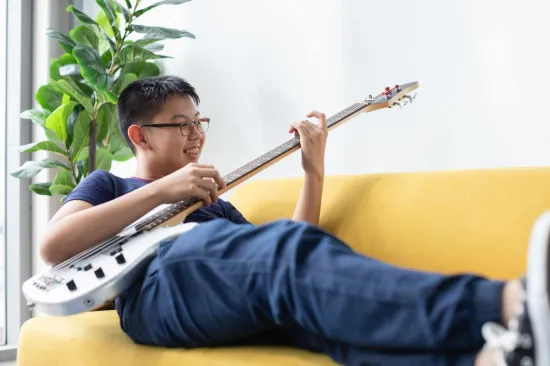 E-Bass - Kinder und Jugendliche